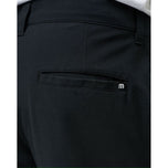 Travis Mathew Tech Chino Golf Shorts - Hitam