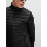 Boss Thor Water Repellent Padded Golf Vest - Hitam