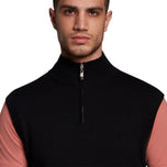 Lyle & Scott Tonal Eagle Knited Vest - Jet Black