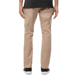 Bukas si Travis Mathew upang isara ang pantalon ng golf - Kahki